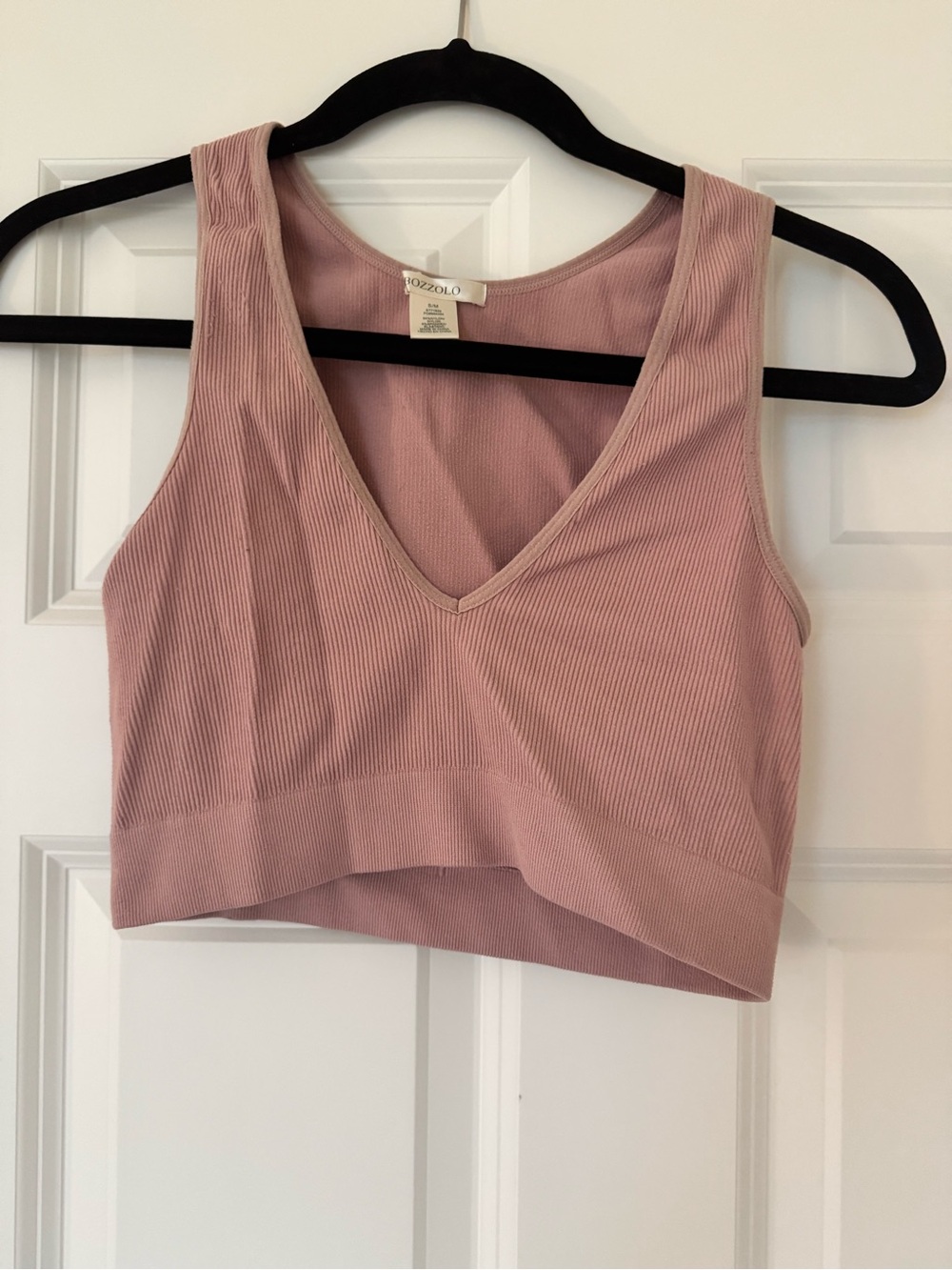 Bozzolo Ribbed V-Neck Cropped Tank - Blush Pink